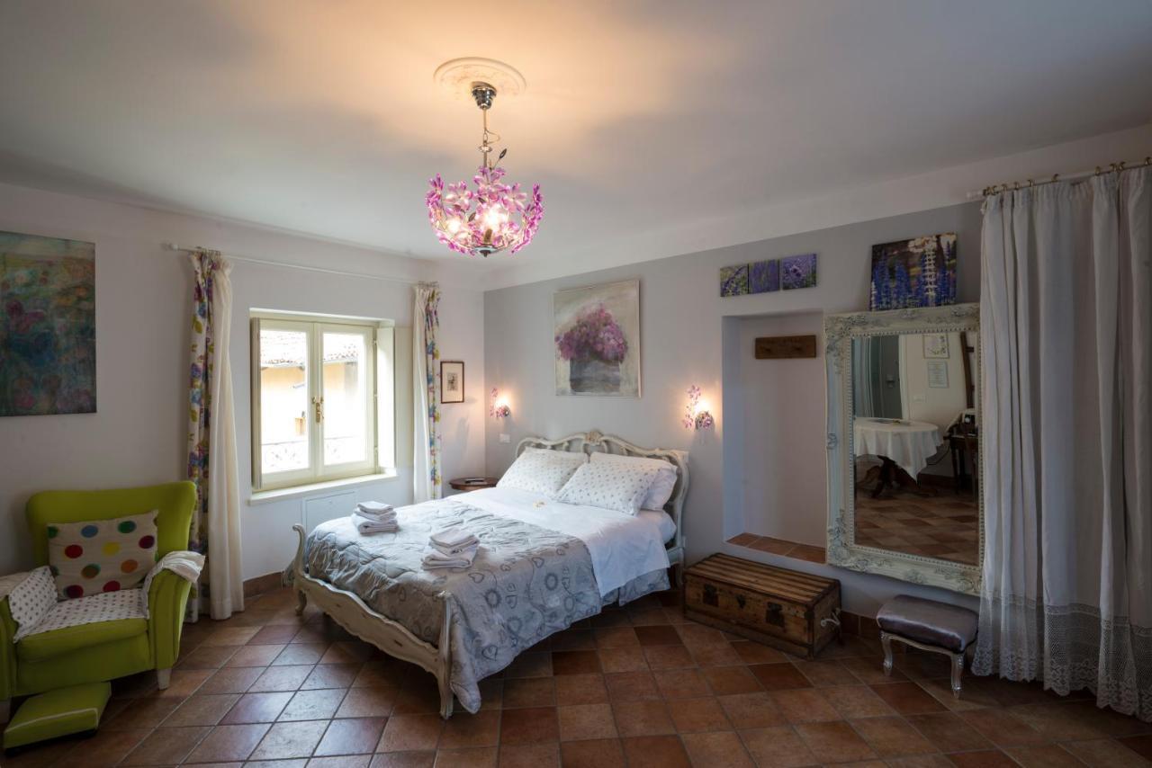 فيناريا ريالي Residence La Pera Bugiarda المظهر الخارجي الصورة