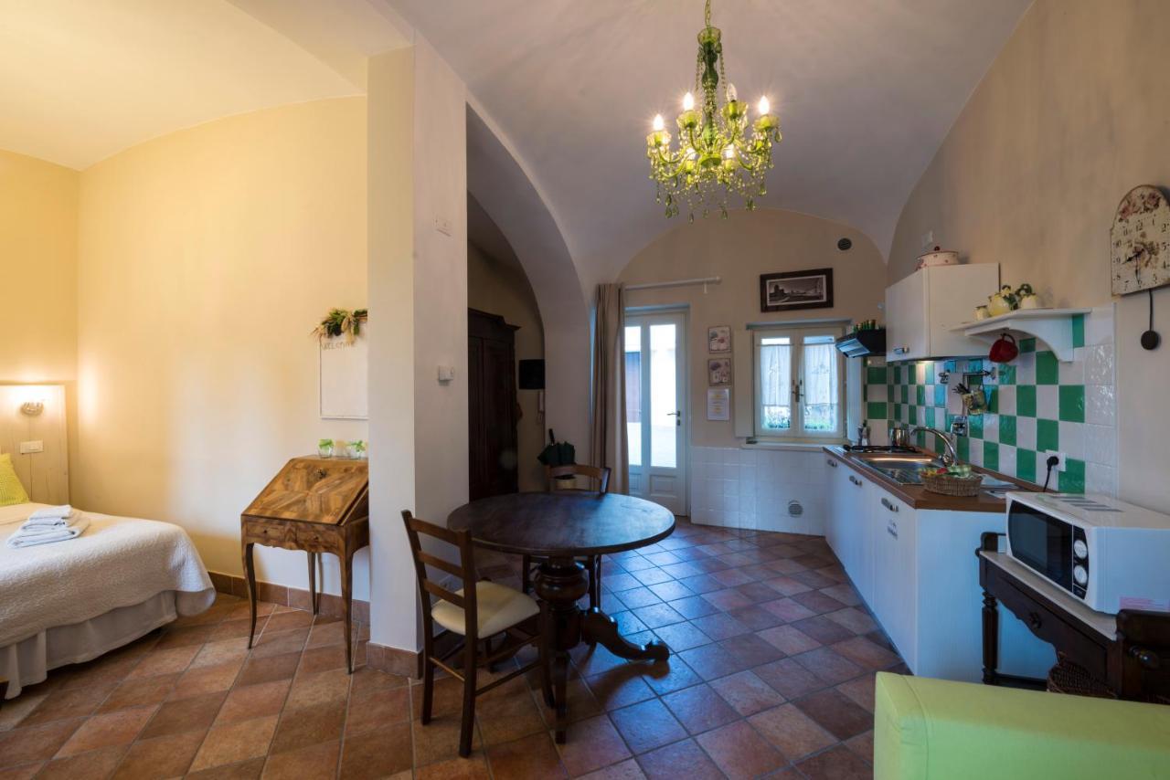 فيناريا ريالي Residence La Pera Bugiarda المظهر الخارجي الصورة